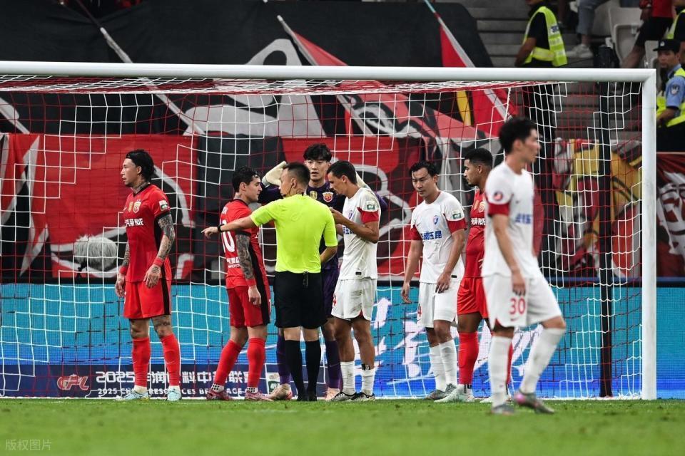 倒未获点球 倒未获点球