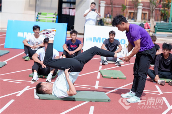 dUNIA, 详细阐述了, 极限与突破 dUNIA, 详细阐述了, 极限与突破