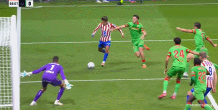 两名替补出, 乐的, 西甲第